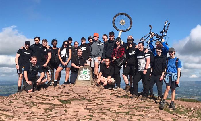 Parkwood Outdoors Dolygaer - Hill and Mountain Walking adventures